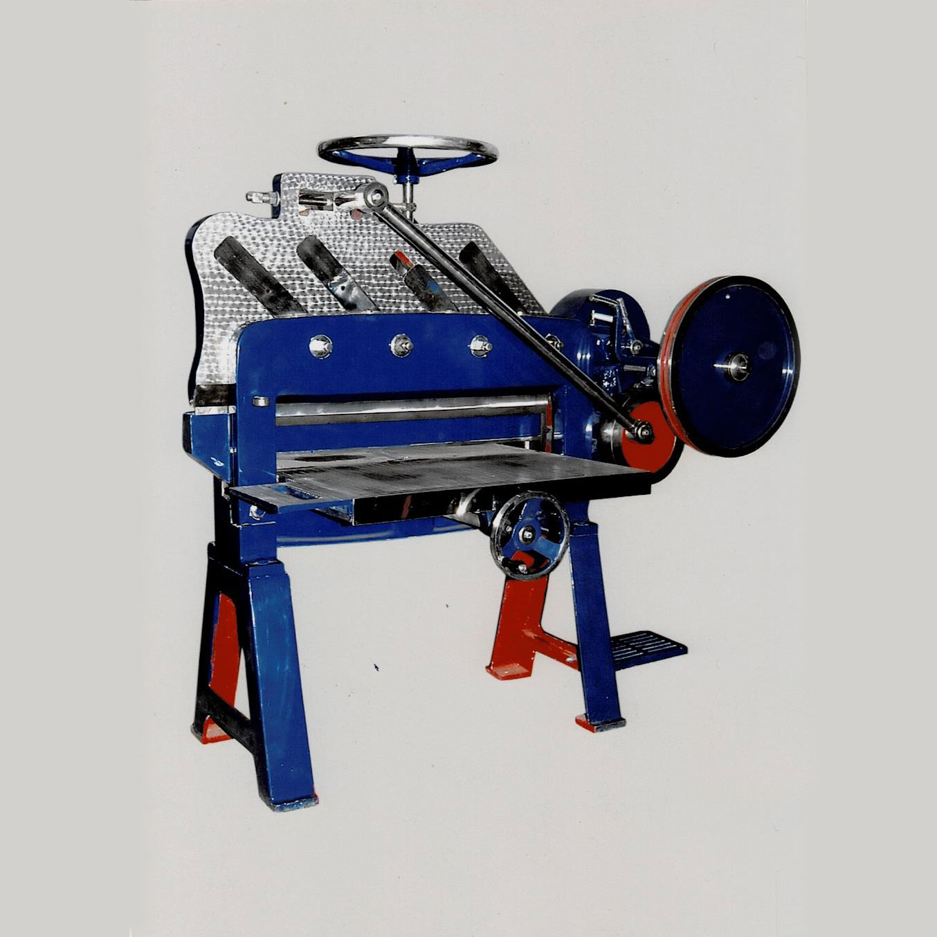 Paper Cutting Machines (Guillotines) Kamal Printers House